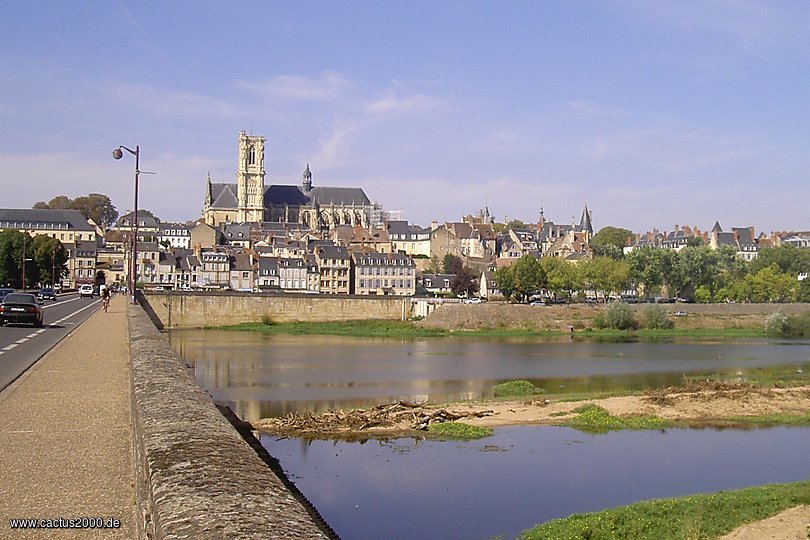 Loire in Nevers